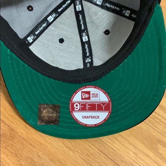 Nice mat black Miami Heat hat - Picture 2 of 4